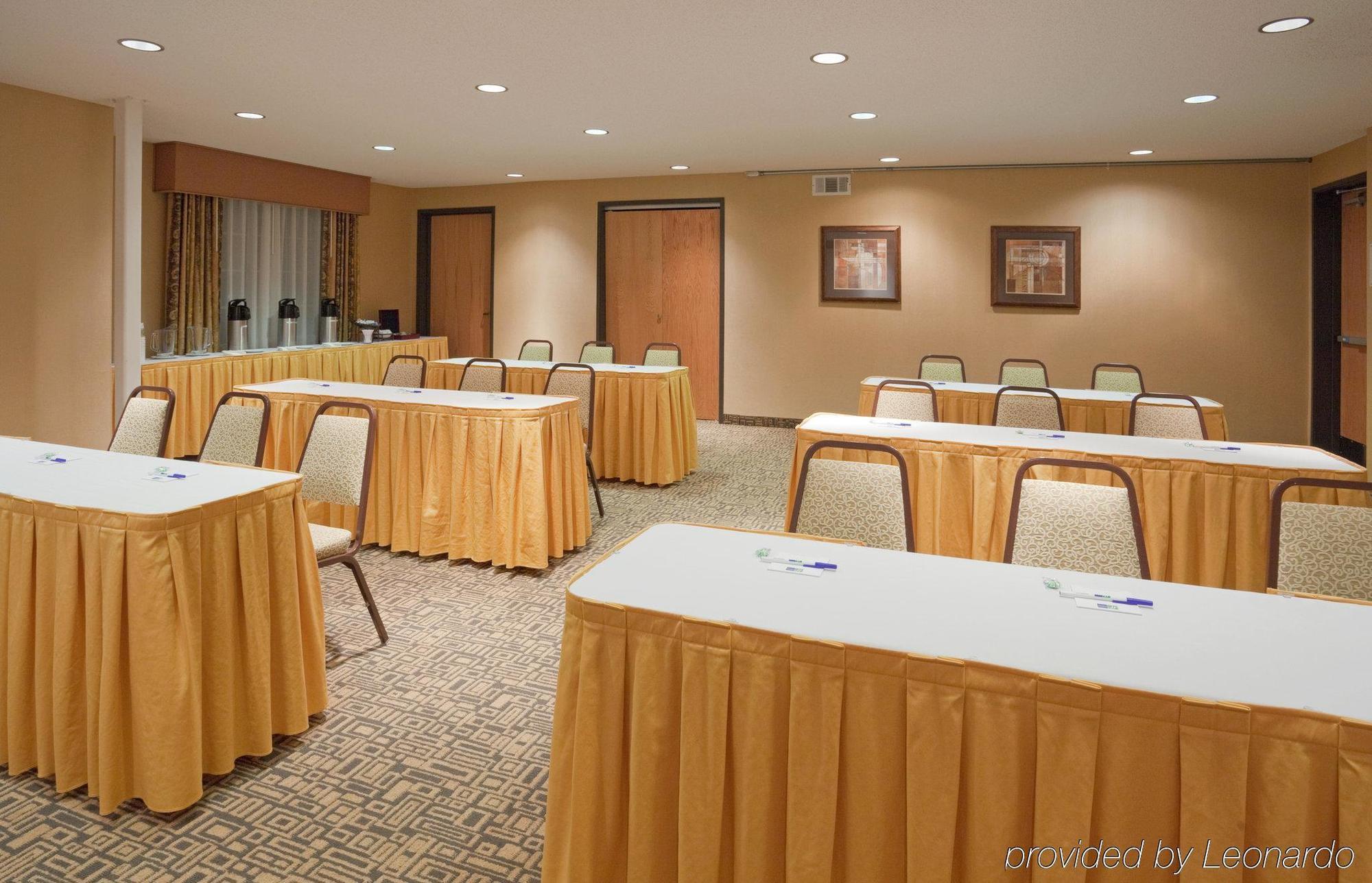 Holiday Inn Express Hotel & Suites Livermore, An Ihg Hotel Facilities photo