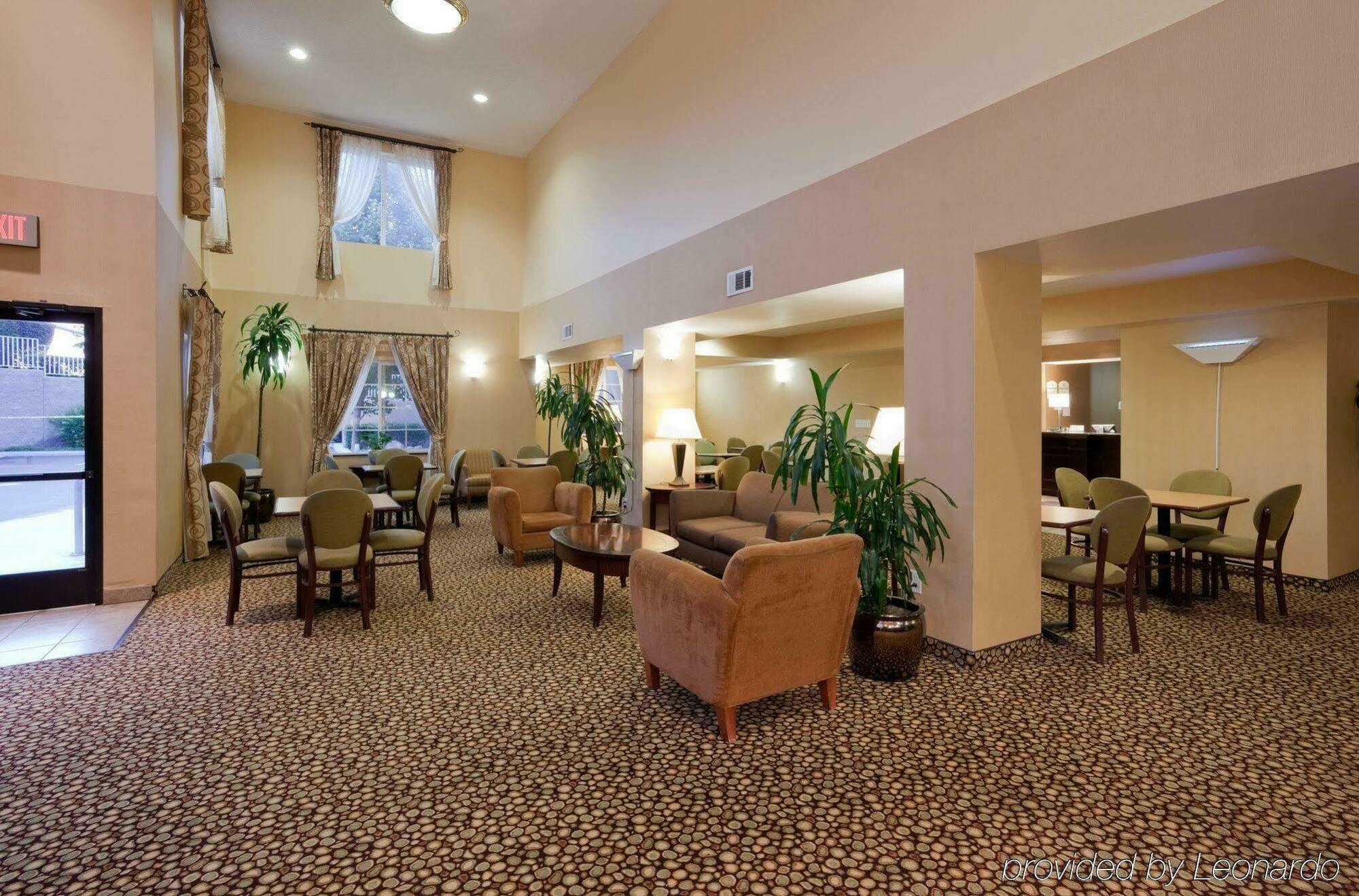 Holiday Inn Express Hotel & Suites Livermore, An Ihg Hotel Interior photo